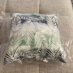 New. Sewing Down South Palm print throw pillow 12x12